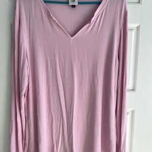 CAbi Item #4366 Simple Tee Fall 2022